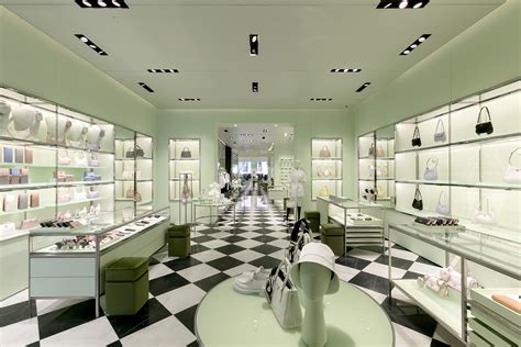 prada retail stores